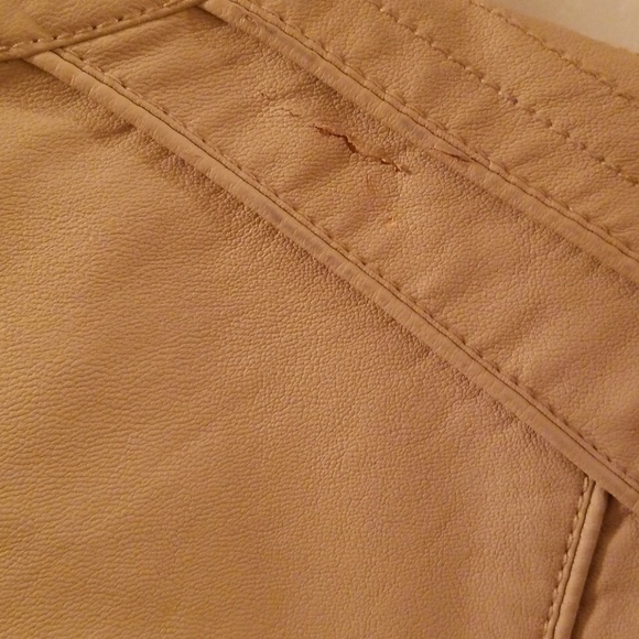 Jacket - Picture 3 of 5